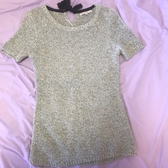 GAP Sweaters - Adorable tie back sweater